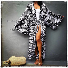 Load image into Gallery viewer, Kimono